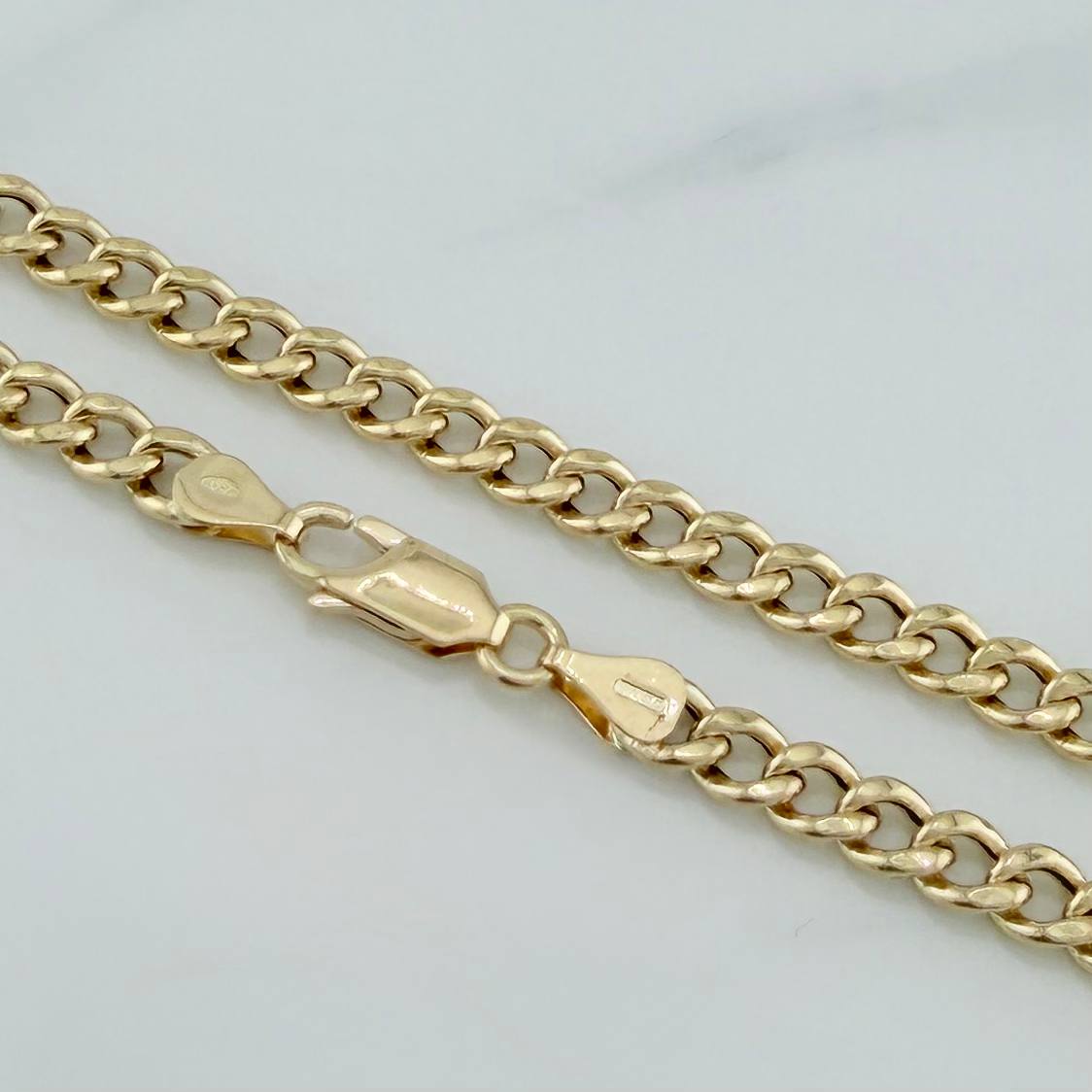 Cadena Cubana 20.6 g / 64.5 cm / 3 mm Oro Amarillo 18K