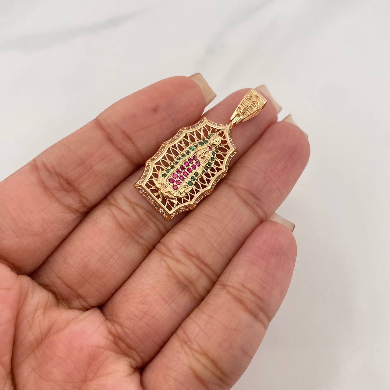 Dije Virgen Guadalupe 4.65 g / 3.7 cm Oro Amarillo 18K