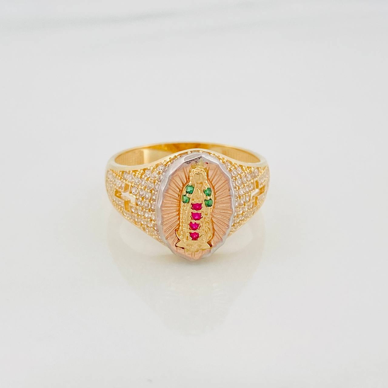 Anillo Virgen Guadalupe 4.95 g / T8 3/4 Tres Oros 18K