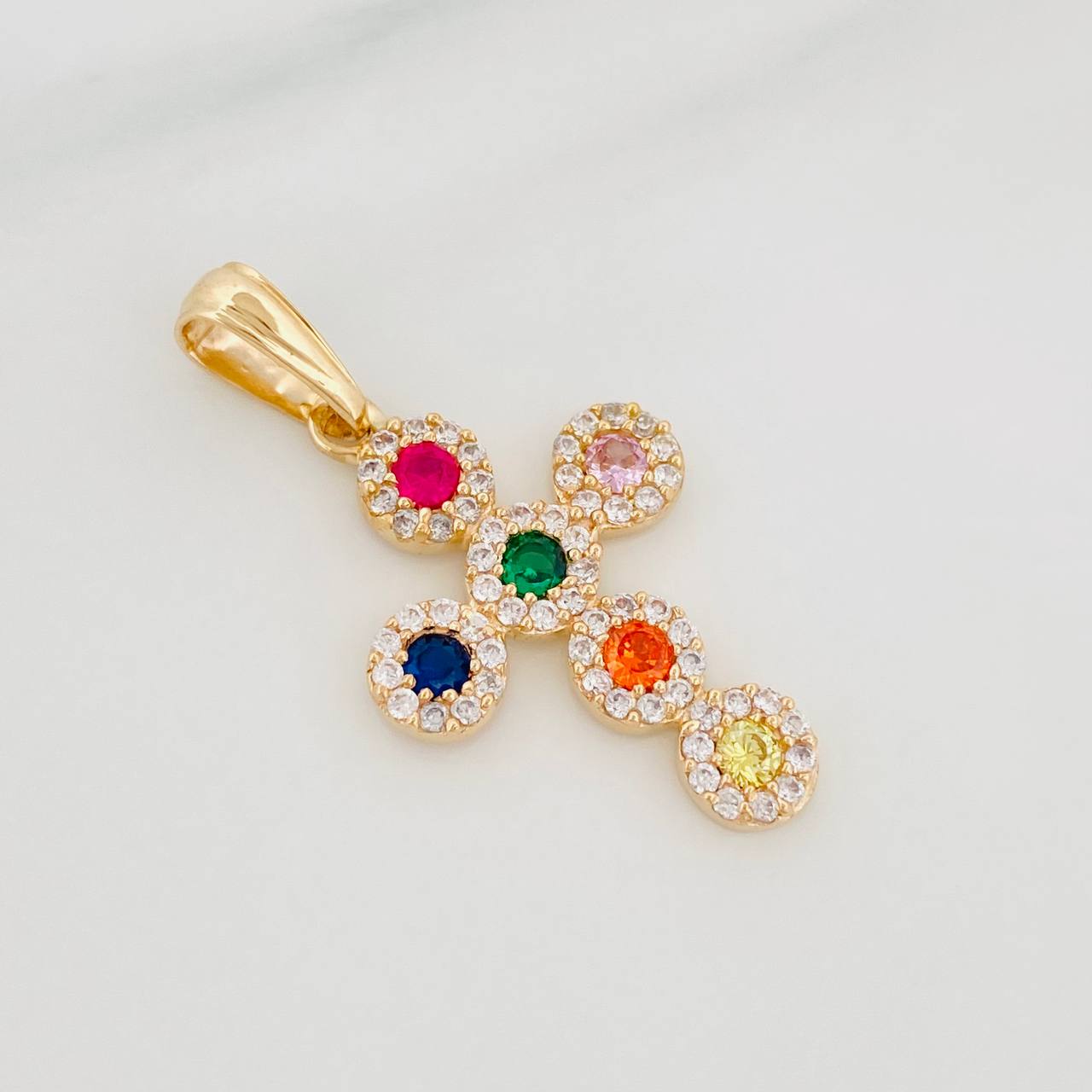 Dije Cruz Tupida 2.55 g / 3.3 cm Oro Amarillo 18K