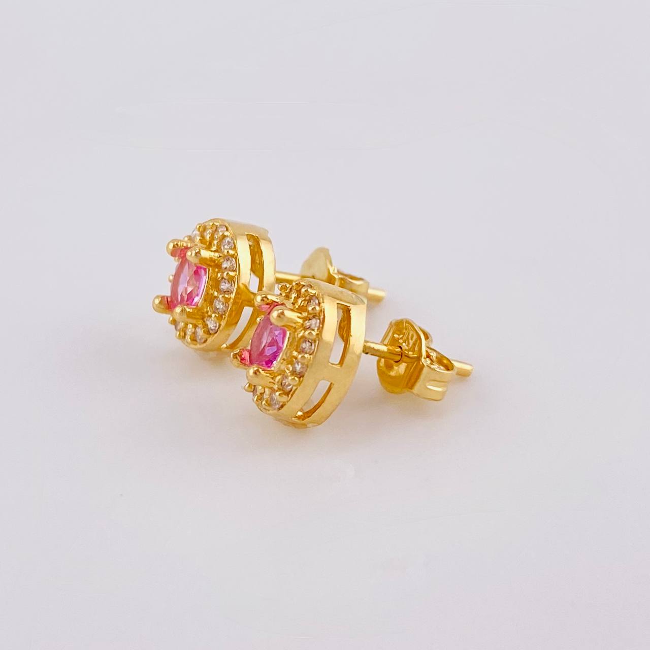 Topos Halo Ovalado 2.1 g / 7.79 mm Oro Amarillo 18K