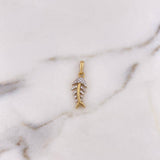 Dije Pez Espinas 1.95gr / 2.6cm / Circones Blancos Dos Oros Amarillo Blanco 18K $
