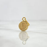 Dije Letra F 0.6gr / 1.5cm / Circulo Texturizado Rayado Oro Amarillo 18K