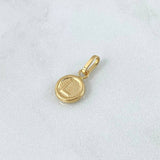 Dije Letra L 0.5gr / 1.5cm / Circulo Texturizado Rayado Oro Amarillo 18K