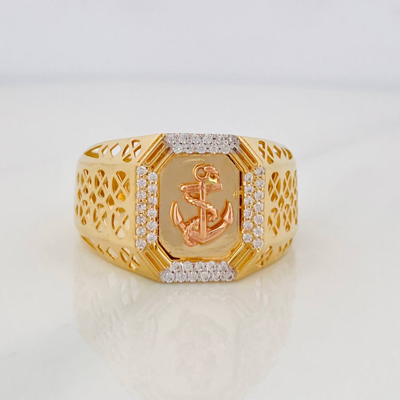 Anillo Sello Ancla 7.2g / T10 3/4 Tres Oros 18K