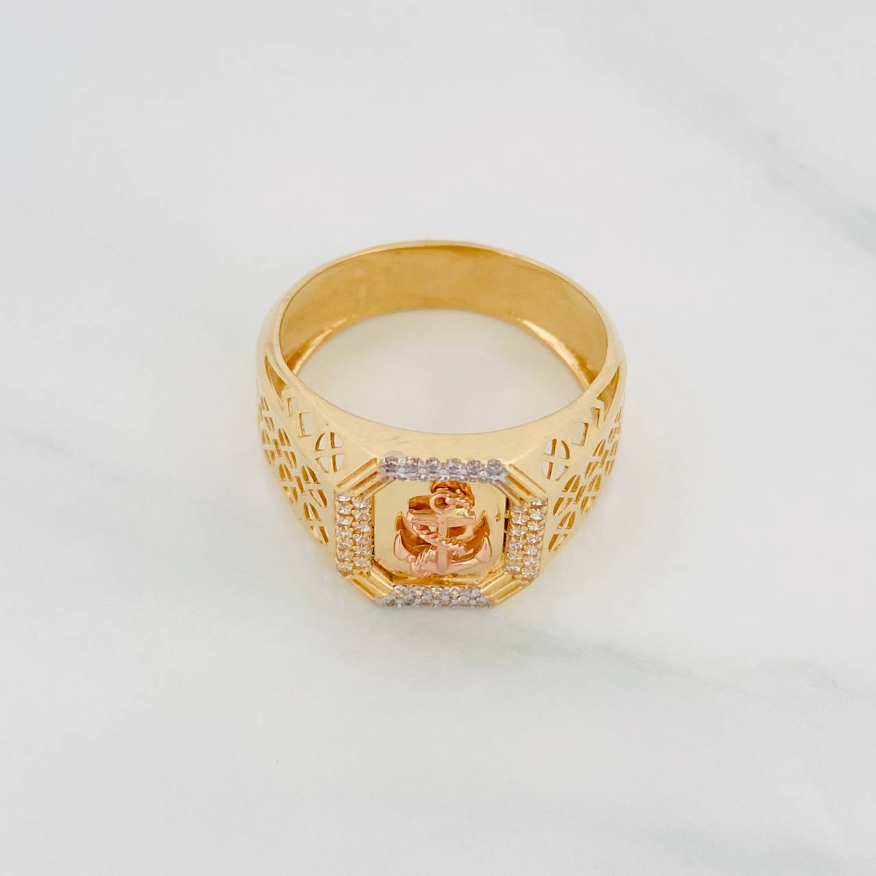 Anillo Sello Ancla 7.2g / T10 3/4 Tres Oros 18K