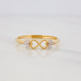 Anillo Moño 1.45g / T7 1/2 Oro Amarillo 18K