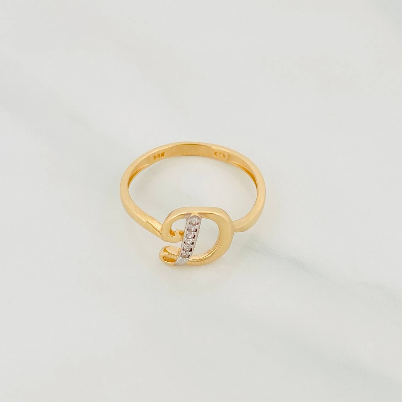 Anillo D 1.85g / T6 1/2 Oro Amarillo 18K