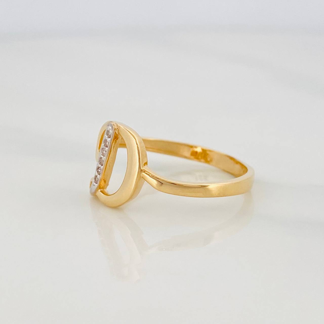 Anillo D 1.85g / T6 1/2 Oro Amarillo 18K