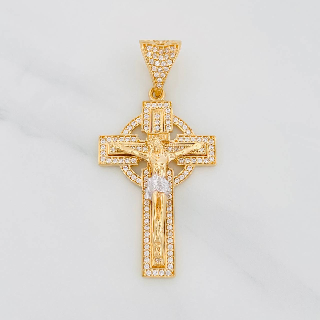 Dije Cruz Cristo 6.75g / 4.5cm Dos Oros Amarillo Blanco 18K