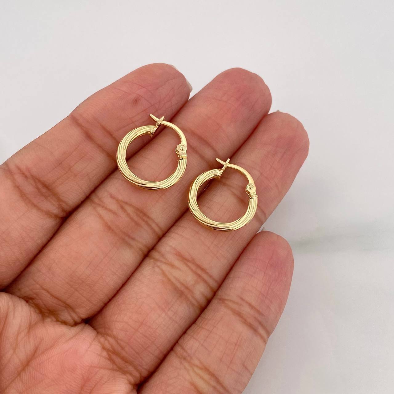 Candongas Sofi 1.1g / 1.5cm Oro Amarillo 18K