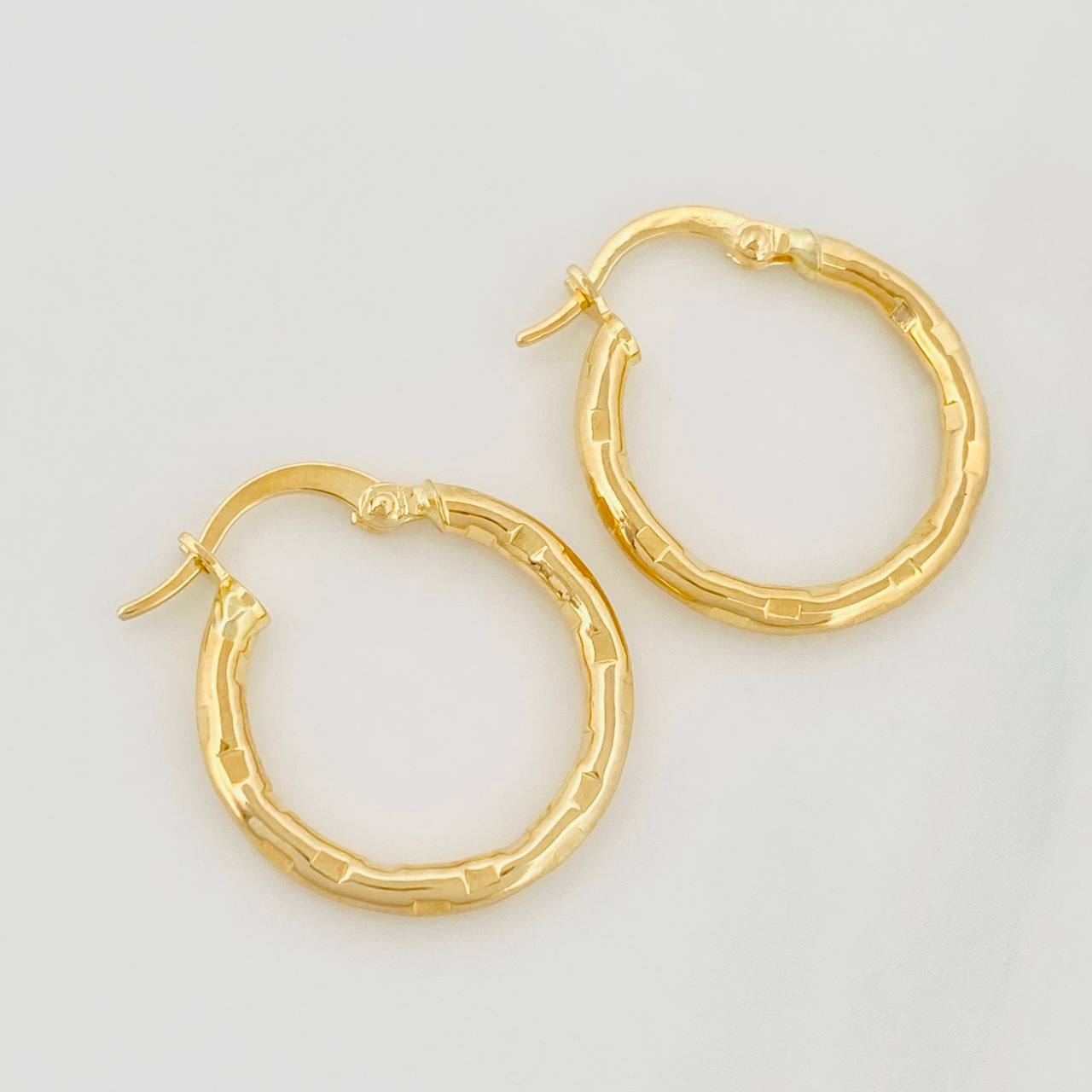 Candongas Val 1.5g / 2cm Oro Amarillo 18K