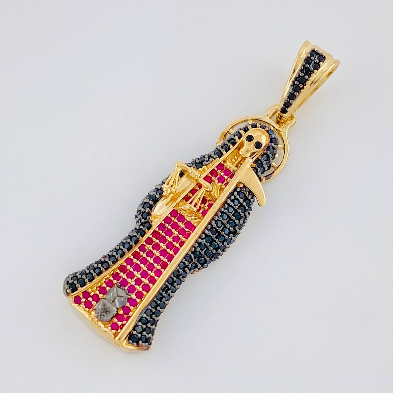 Dije Santa Muerte 7.25g / 4.7cm Dos Oros Negro Amarillo 18K