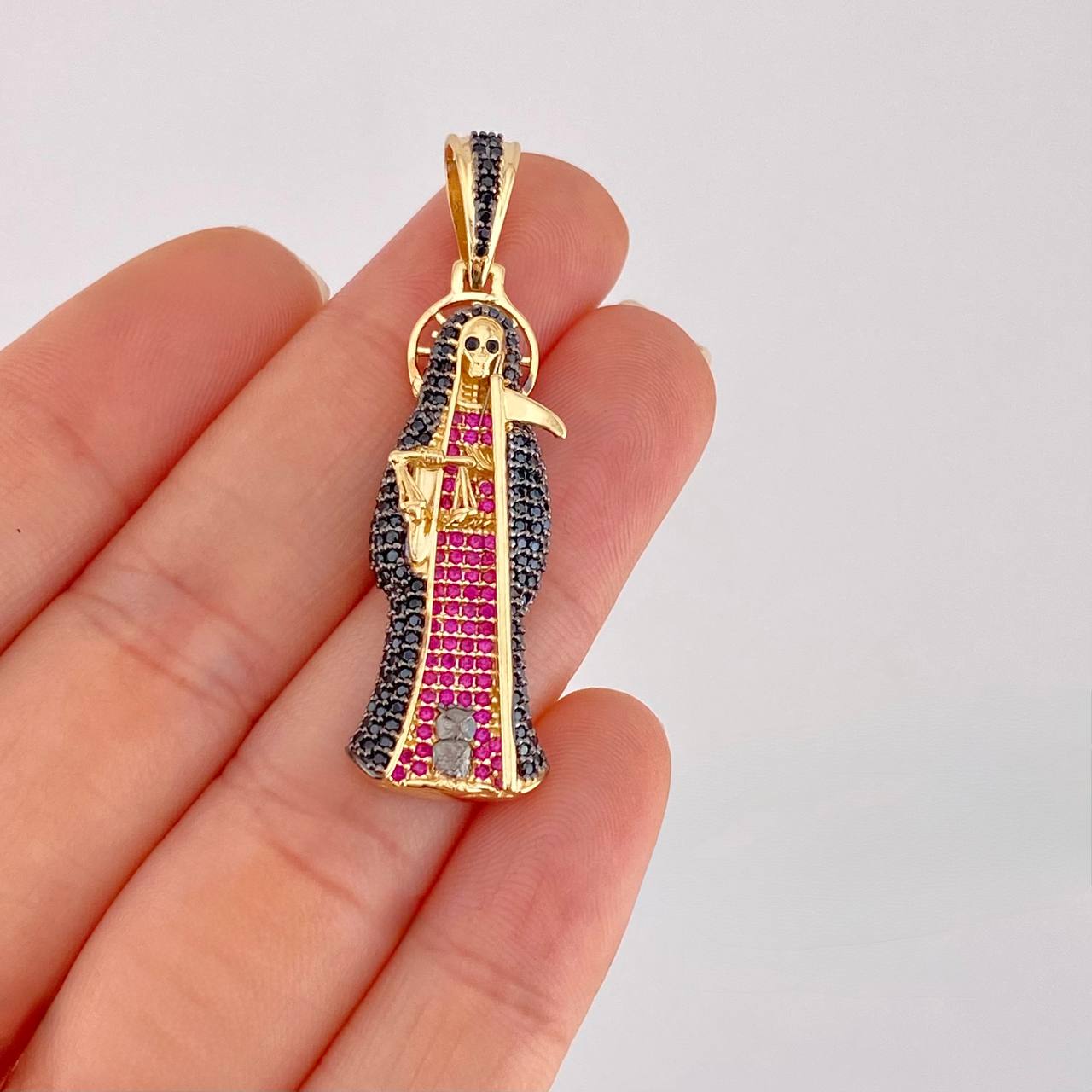 Dije Santa Muerte 7.25g / 4.7cm Dos Oros Negro Amarillo 18K