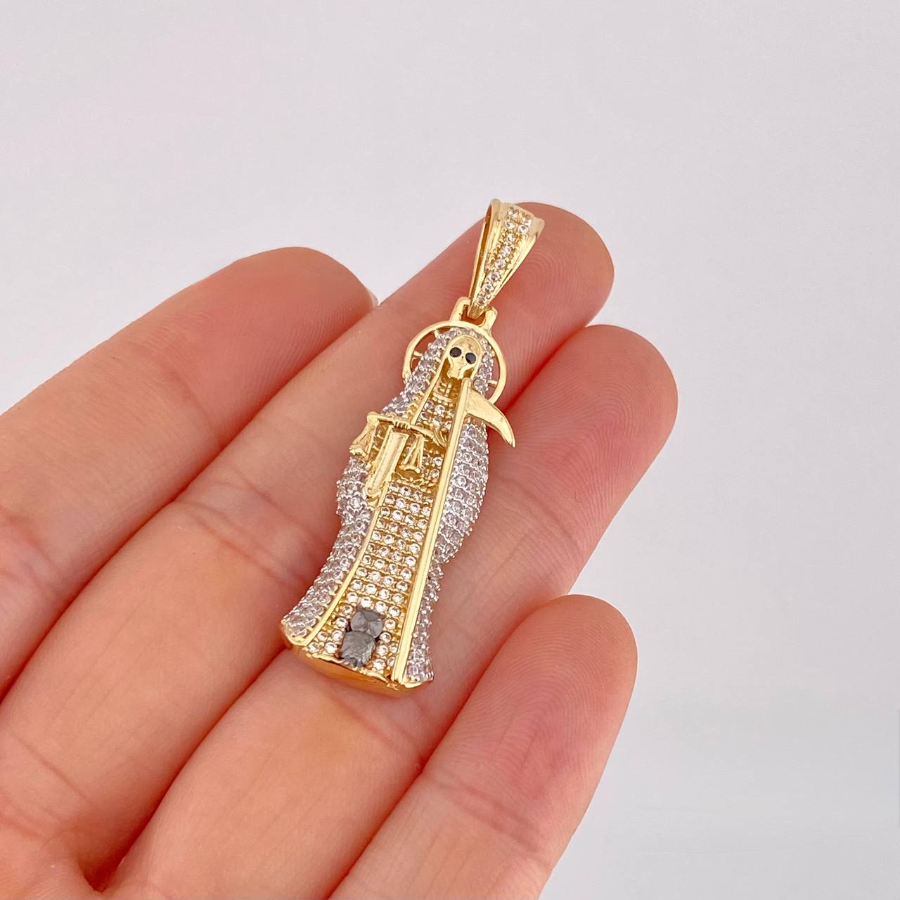 Dije Santa Muerte 7.6g / 4.6cm Dos Oros Amarillo Blanco 18K