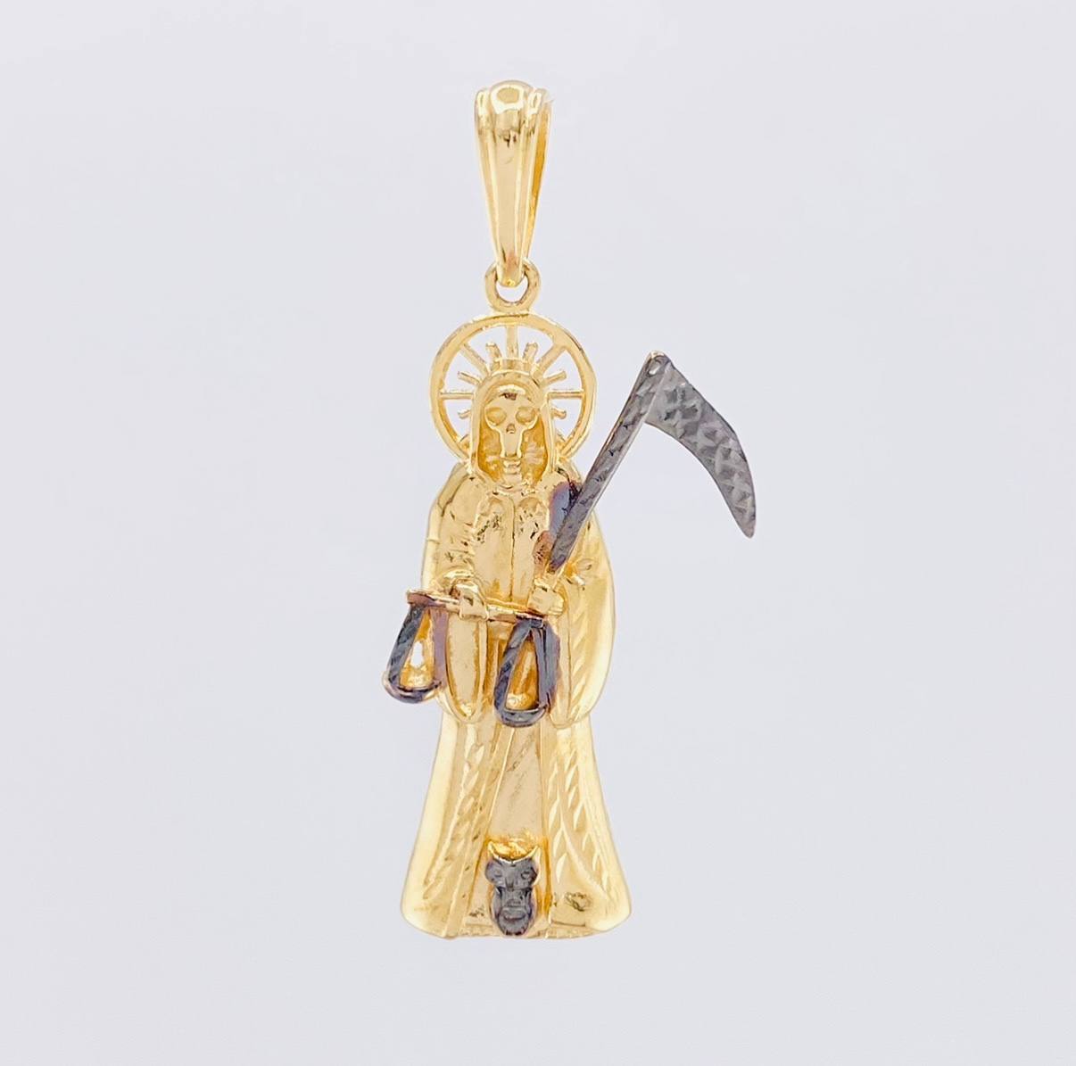 Dije Santa Muerte 5.8g / 4.5cm Dos Oros Negro Amarillo 18K