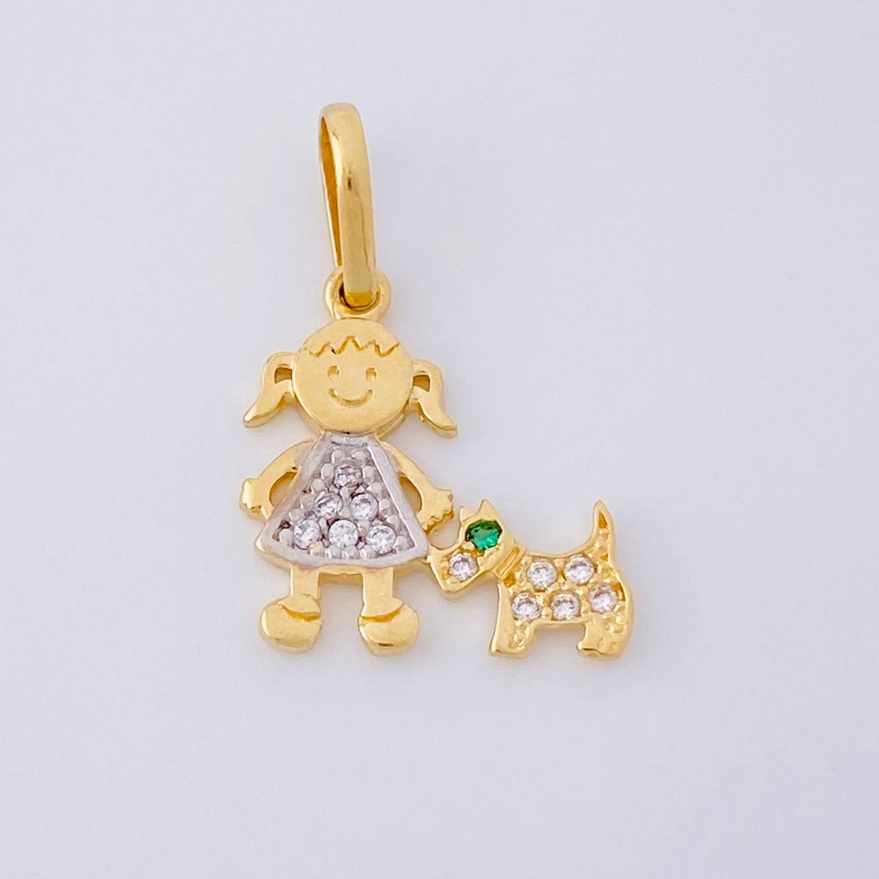Dije Niña y Perro 1.1g / 1.9cm Dos Oros Amarillo Blanco 18K