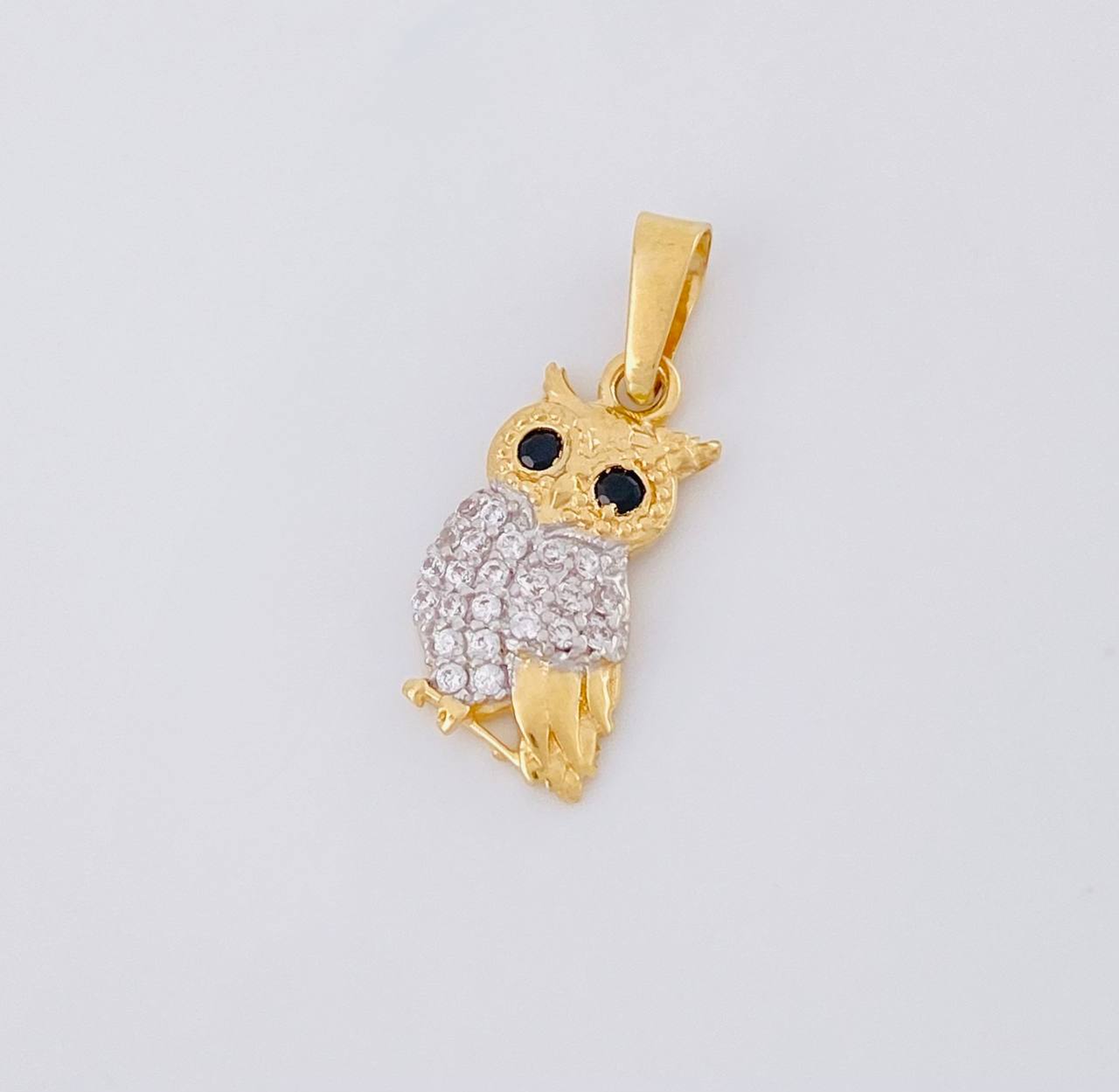 Dije Buho 1.25g / 2.3cm Dos Oros Amarillo Blanco 18K