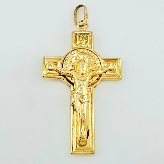 Dije Crúz Cristo Circulo San Benito 2.65gr / 4.1cm / Oro Amarillo 18K