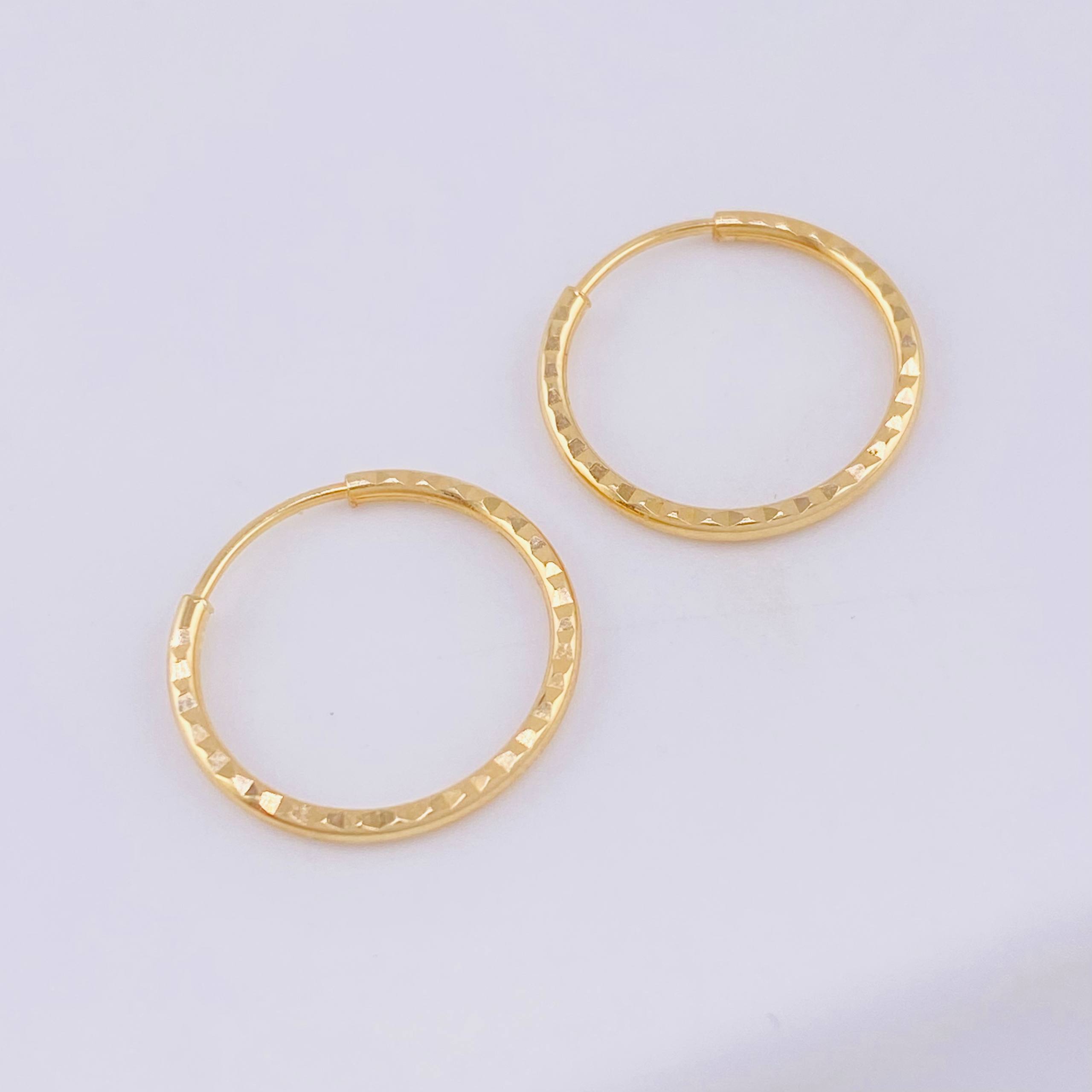 Candongas Aro Rayado 0.75 g / 1.2 cm Oro Amarillo 18K