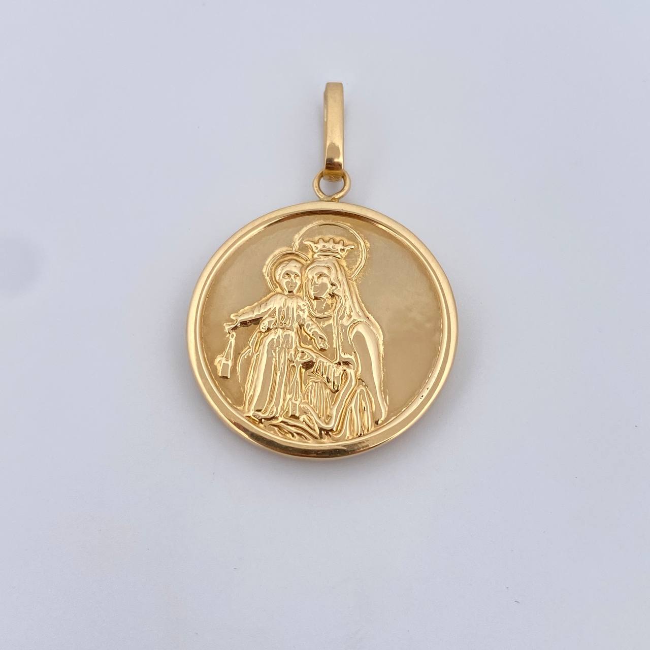 Dije Sagrado Corazon De Jesus 3.55gr / 3.8cm / Virgen Del Carmen Troquelado Oro Amarillo 18K &