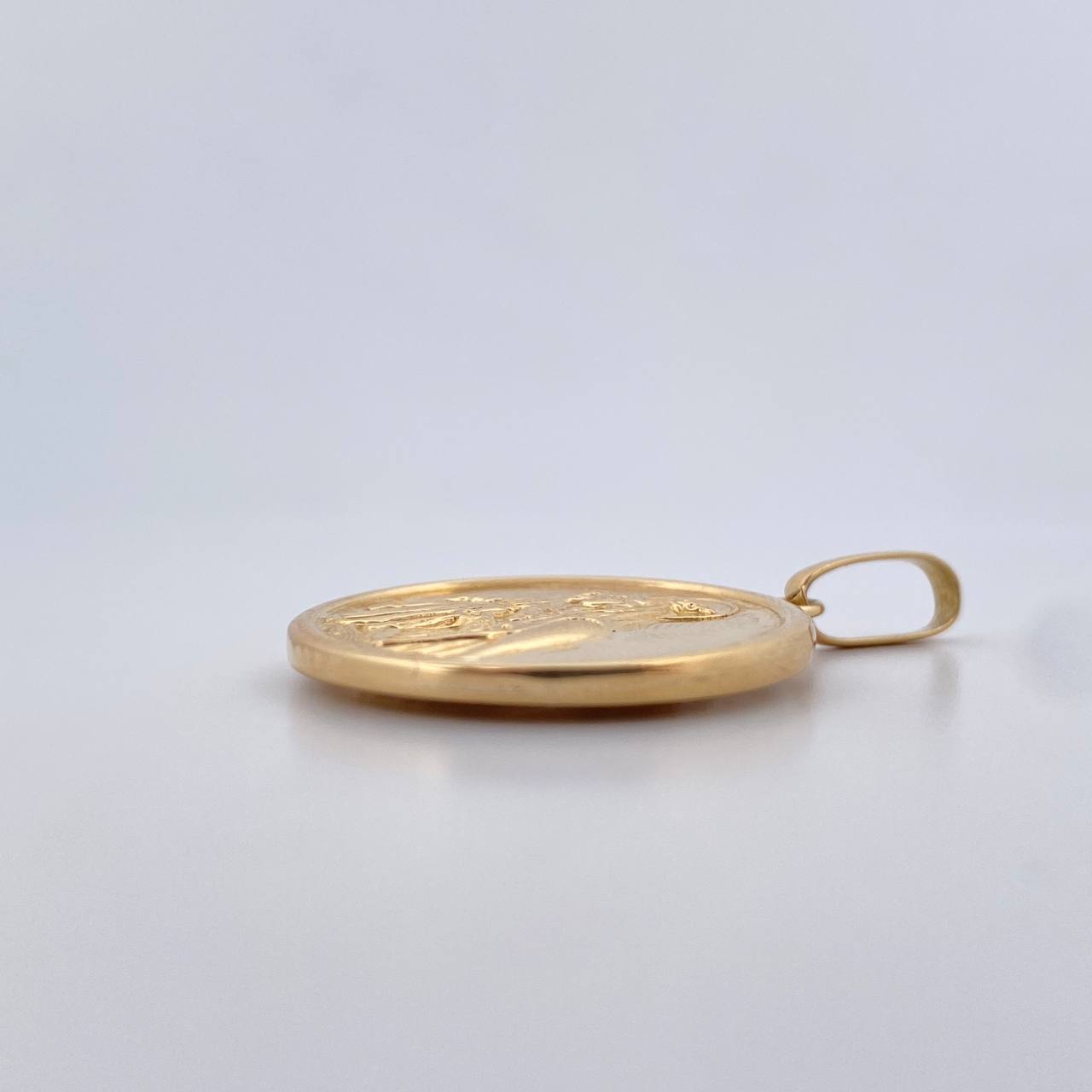 Dije Sagrado Corazon De Jesus 3.55gr / 3.8cm / Virgen Del Carmen Troquelado Oro Amarillo 18K &