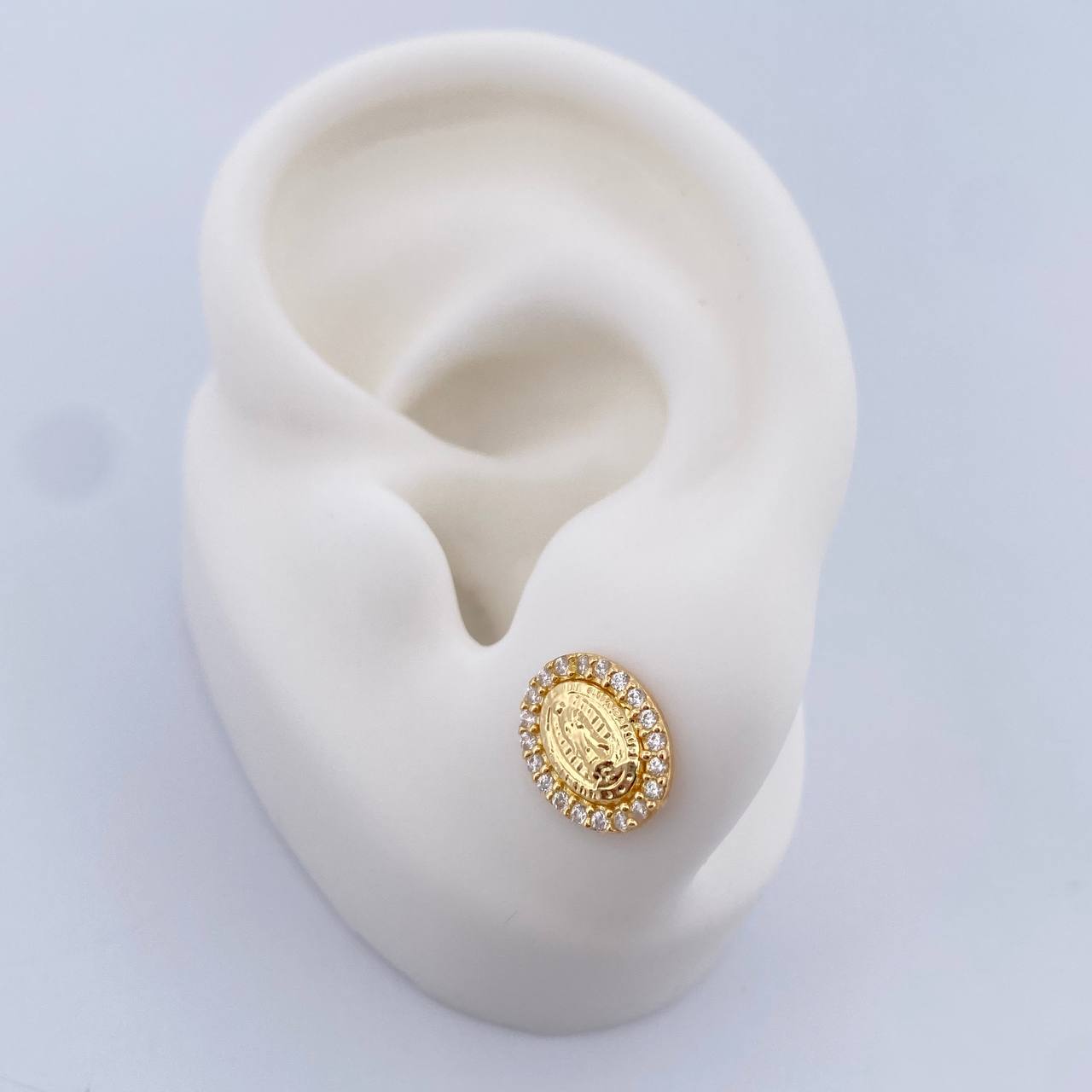 Topos Virgen Guadalupe 1.45gr / Circones Blancos Oro Amarillo 18K $