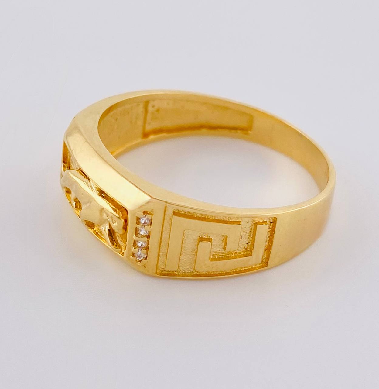 Anillo Pantera Tribal 4.35 g / T10 1/4 Oro Amarillo 18K