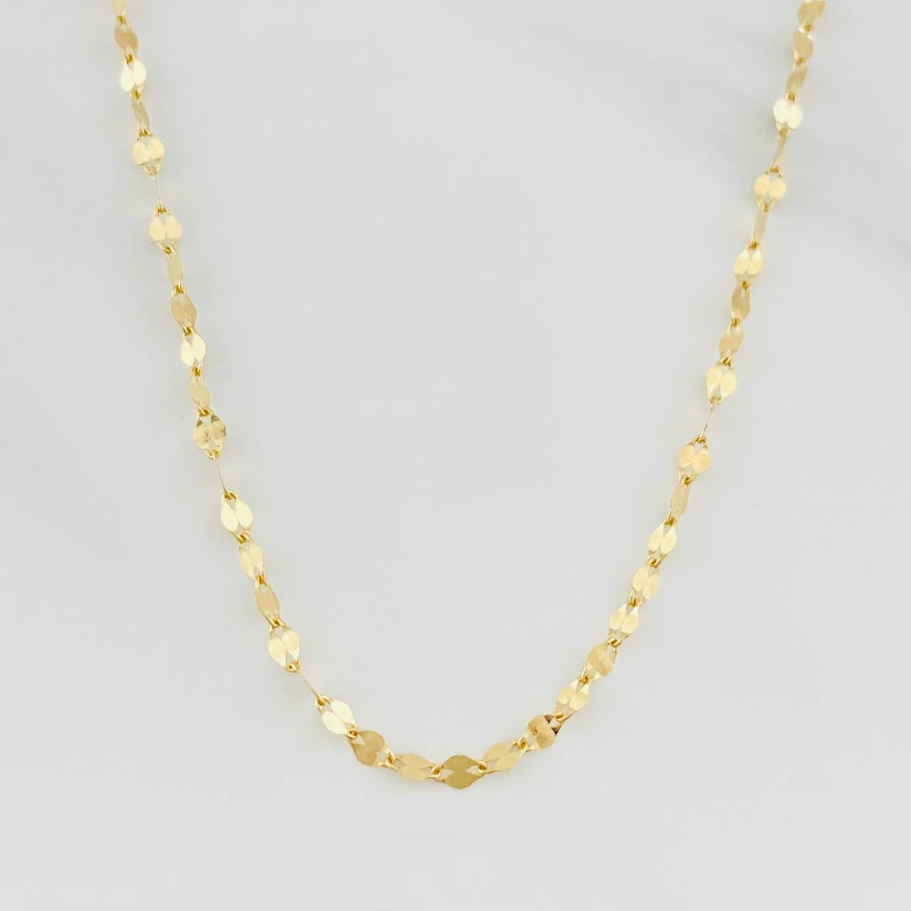Cadena Aro Seguido 0.75g / 45cm / 1.56mm Oro Amarillo 18K
