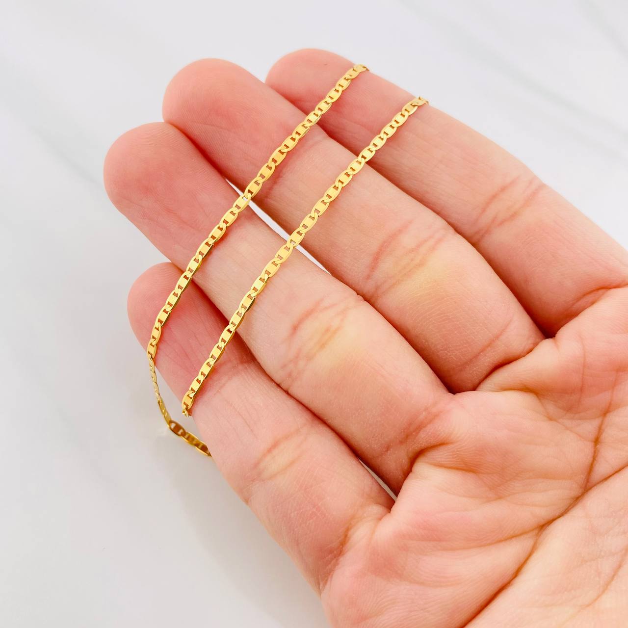 Cadena Escalera Plana 2.45g / 45cm / 1.61mm Oro Amarillo 18K