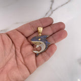 Dije Tiburon 14gr / 4.8cm / Circones Blancos Azules Oro Amarillo 18K $