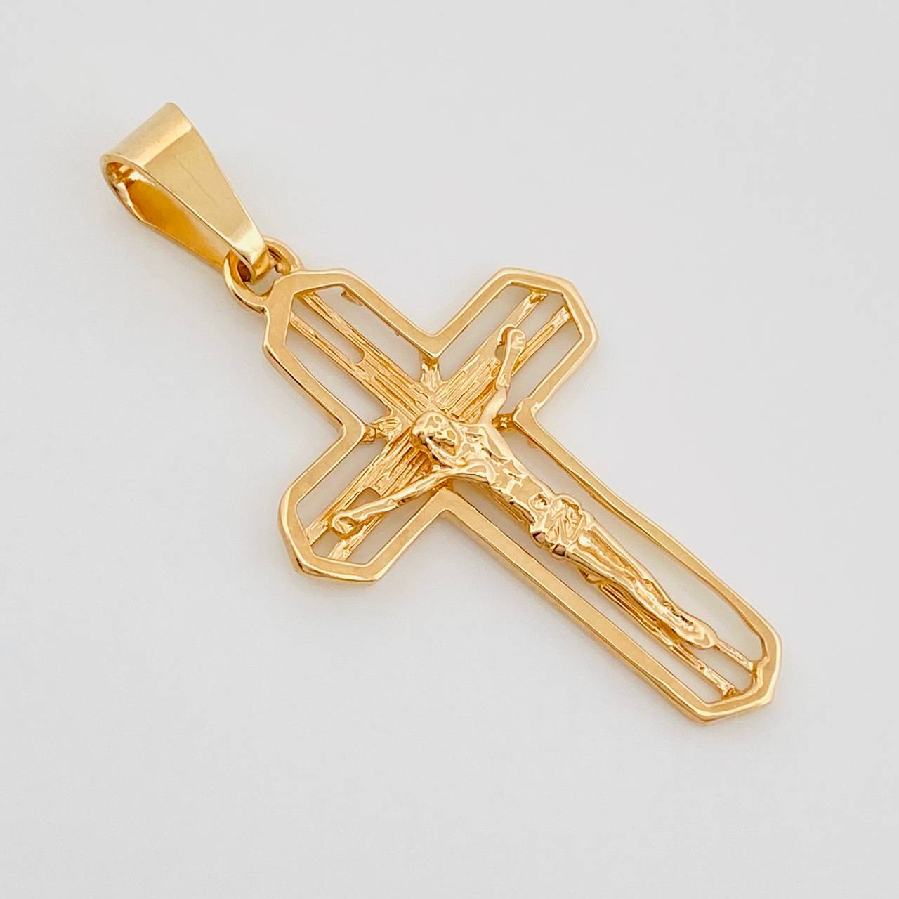 Dije Cruz 2.15 g / 3.5 cm Oro Amarillo 18K