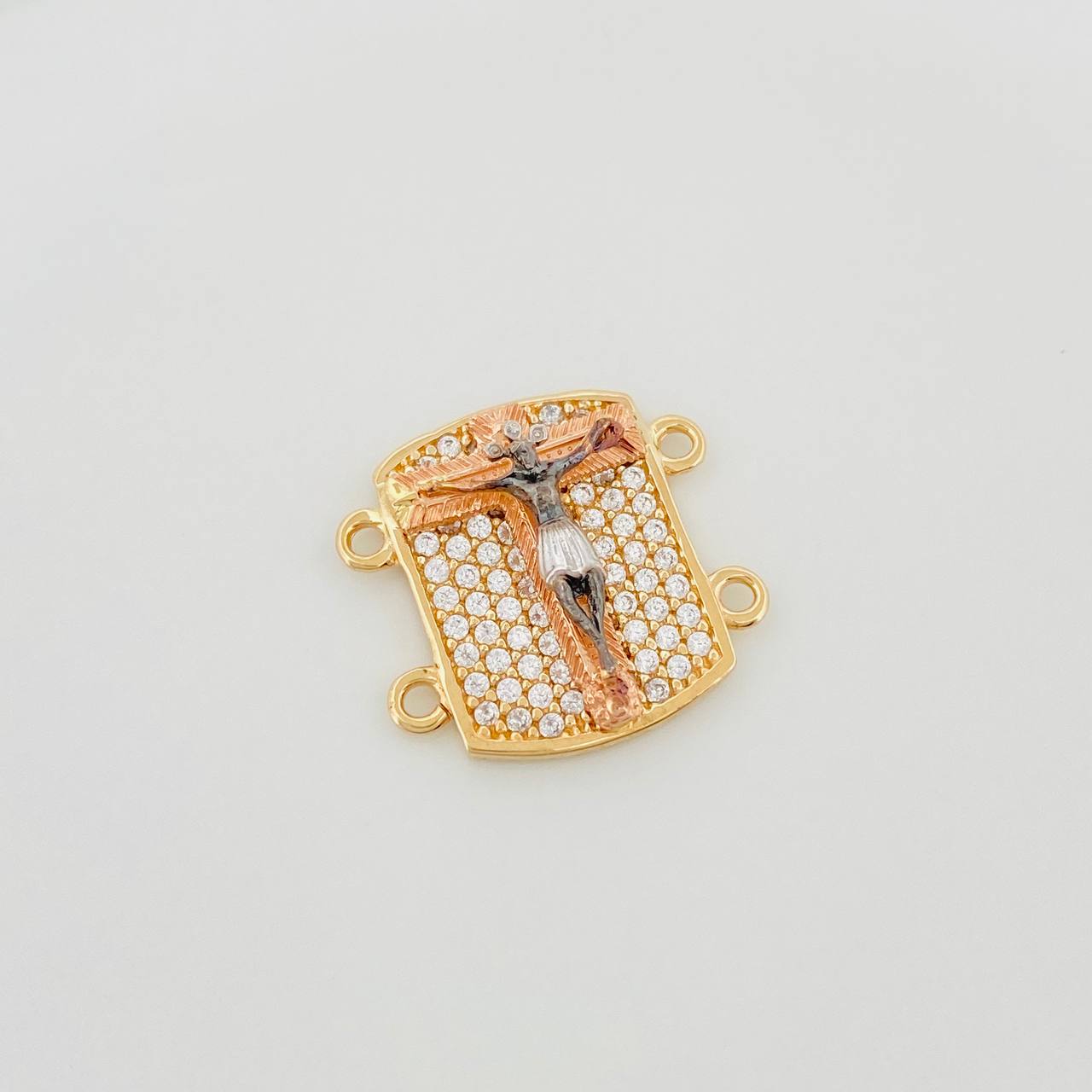 Herraje Cristo 2.35 g / 1.5 cm Tres Oros 18K