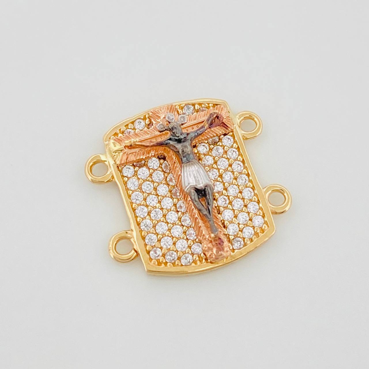 Herraje Cristo 2.35 g / 1.5 cm Tres Oros 18K
