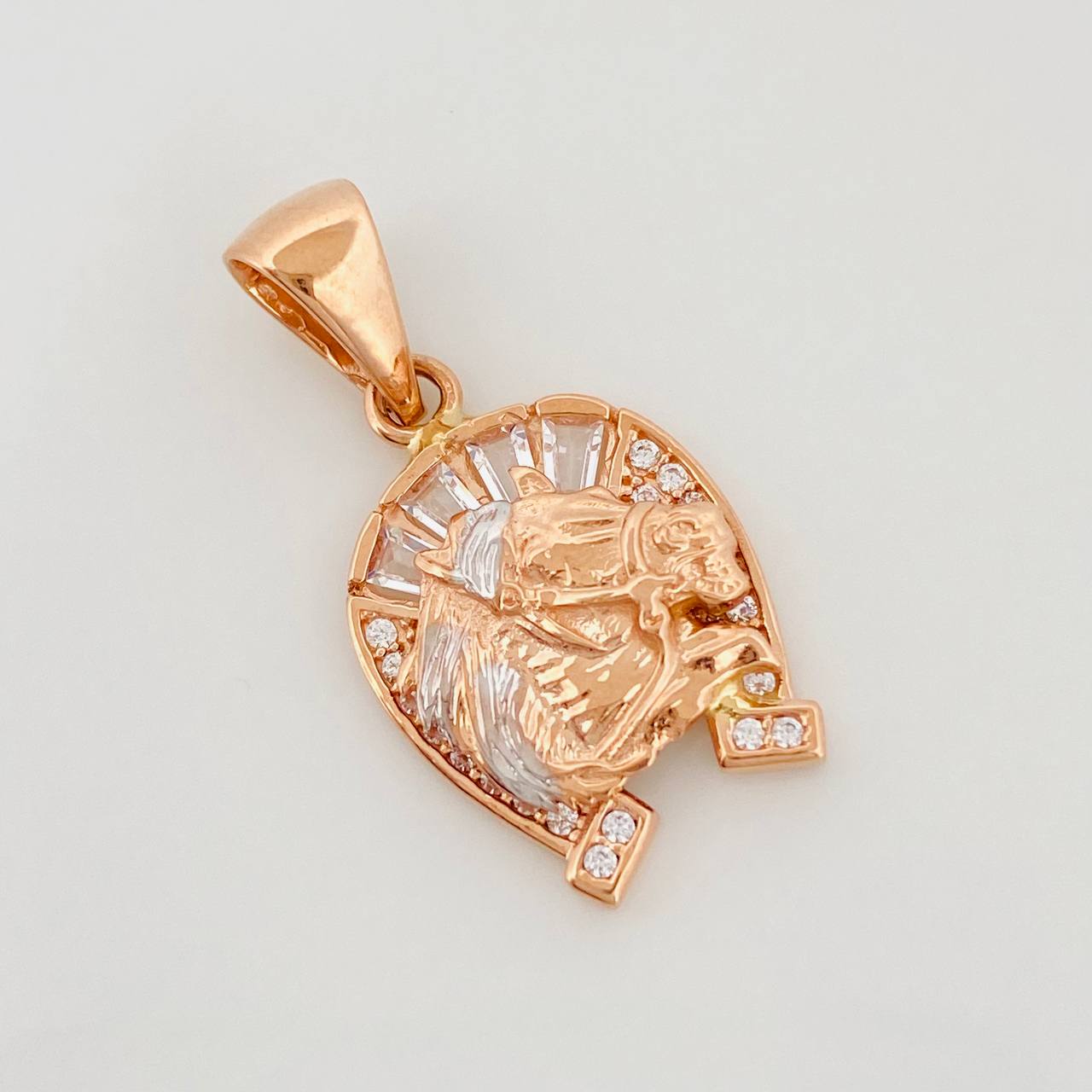 Dije Herradura Caballo 2.35 g / 2.5 cm Dos Oros Blanco Rosa 18K