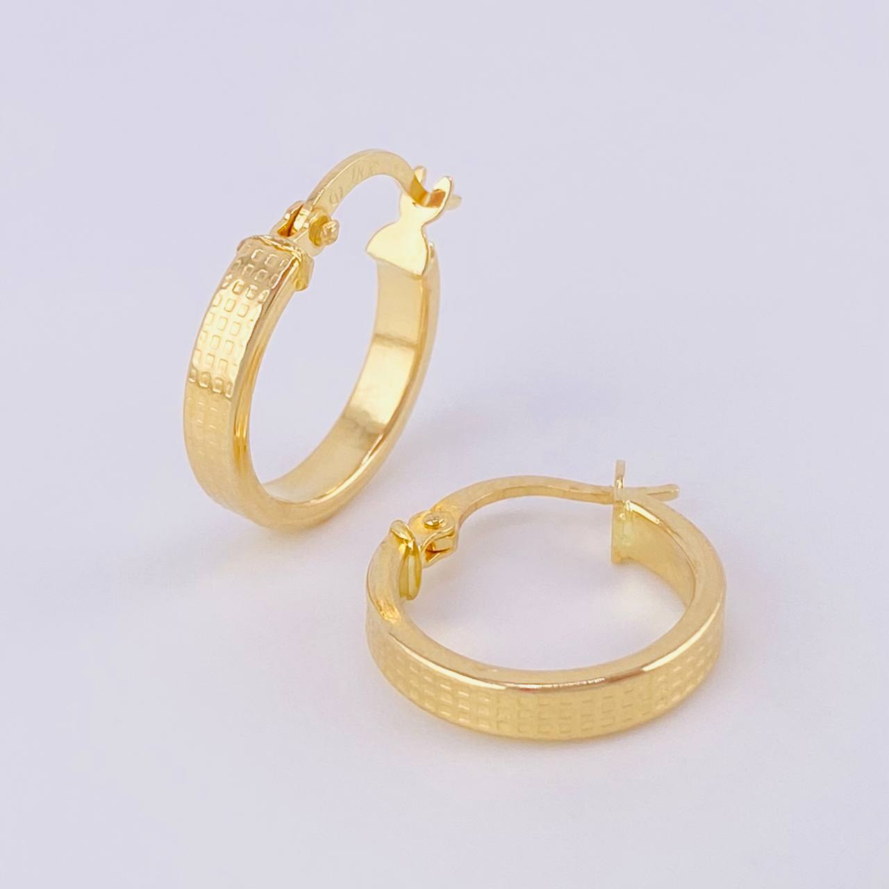 Candongas Maura 1.5g / 1.8cm Oro Amarillo 18K