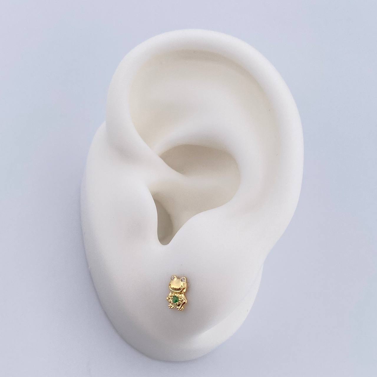 Topos Rana 0.65gr / Circones Verde Blancos  Oro Amarillo 18K &