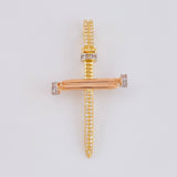 Dije Cruz Clavos 4.4 g / 4.6 cm Tres Oros 18K