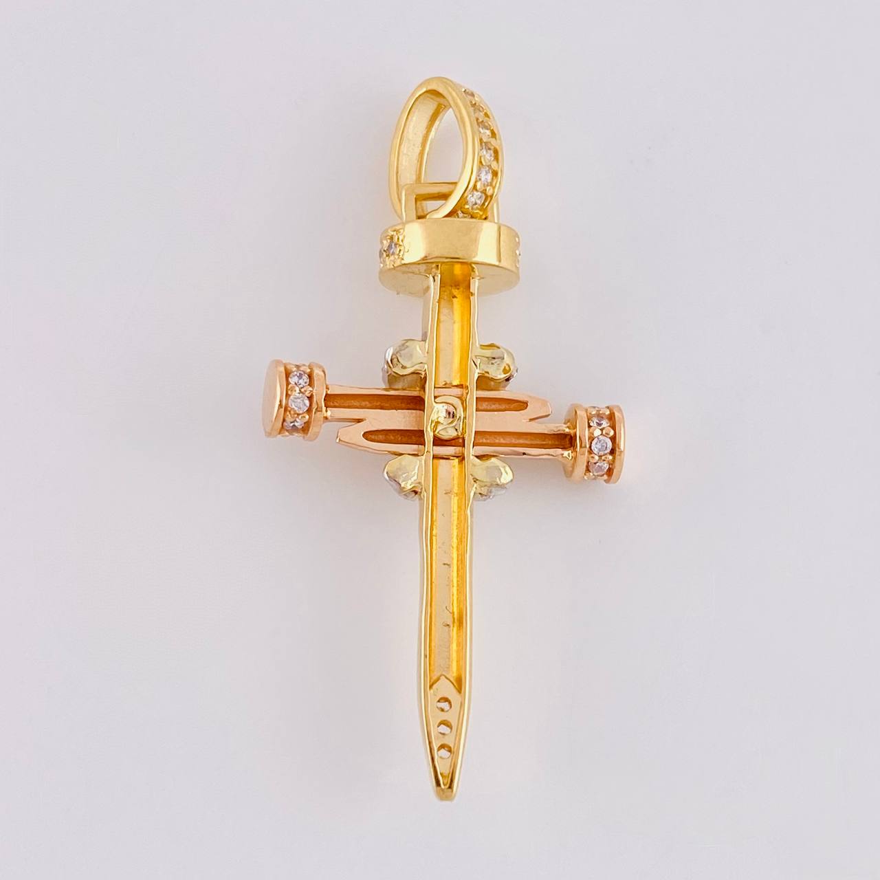 Dije Cruz Clavo 3.95 g / 3.5 cm Tres Oros 18K
