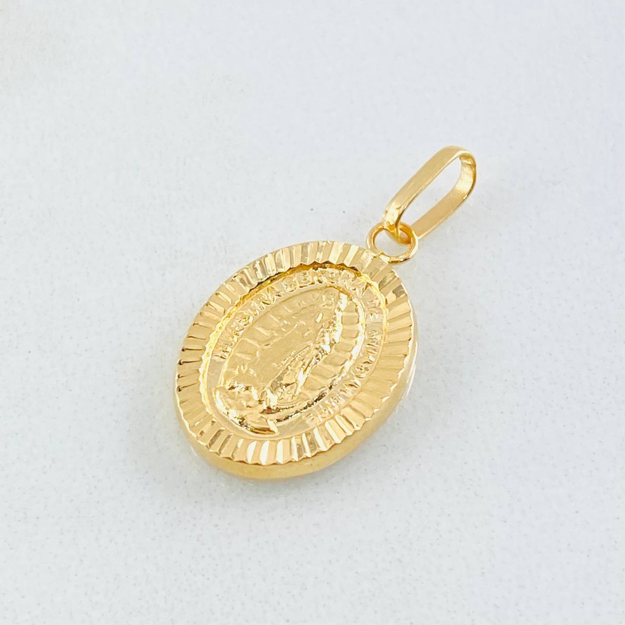 Dije Virgen Guadalupe 1.05gr / 2.5cm / Oro Amarillo 18K *