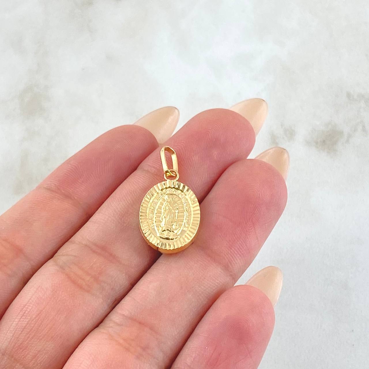 Dije Virgen Guadalupe 1.05gr / 2.5cm / Oro Amarillo 18K *