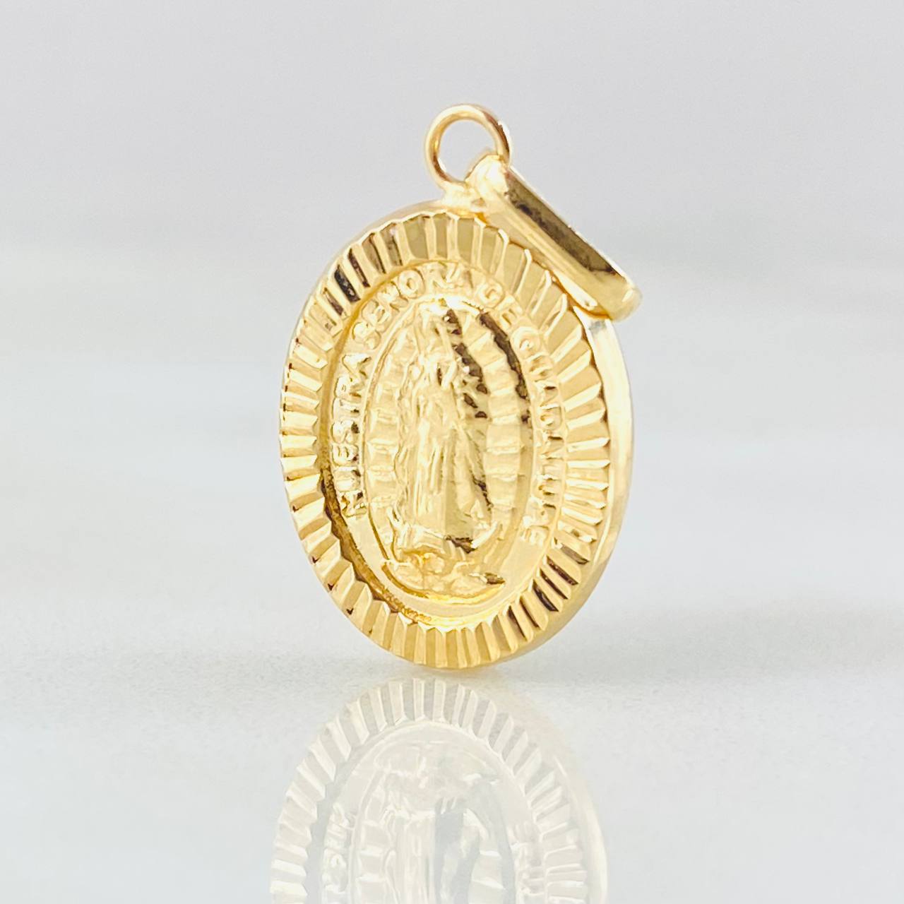 Dije Virgen Guadalupe 1.05gr / 2.5cm / Oro Amarillo 18K *