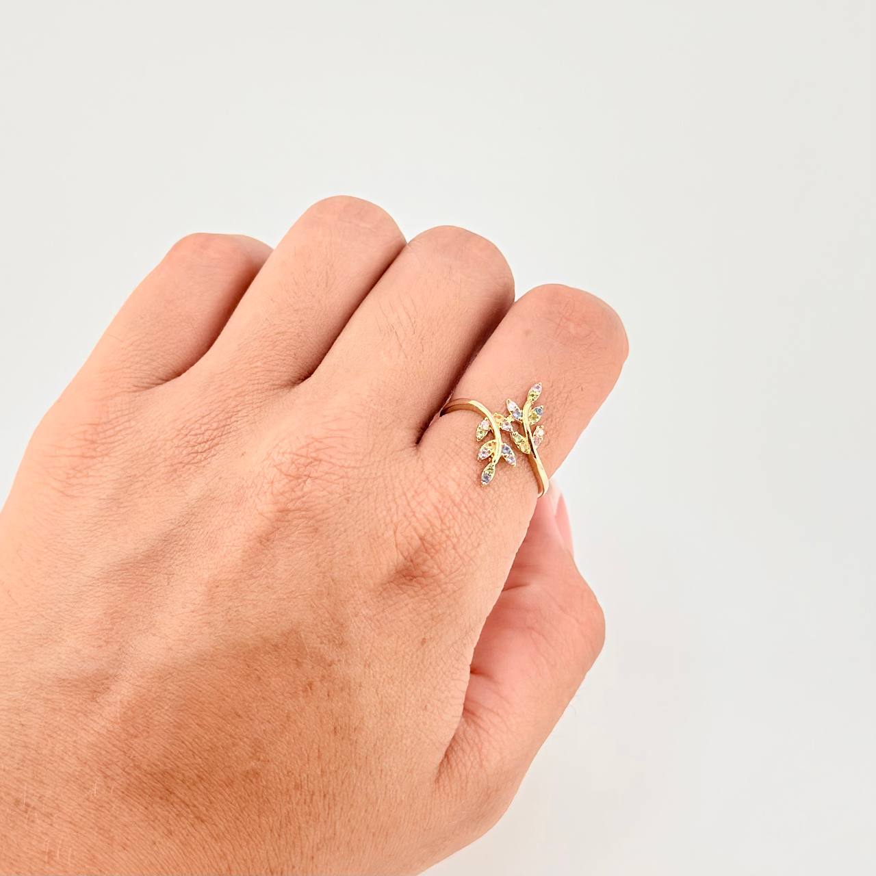 Anillo Lobelia 1.9g / T6 1/2 Oro Amarillo 18K