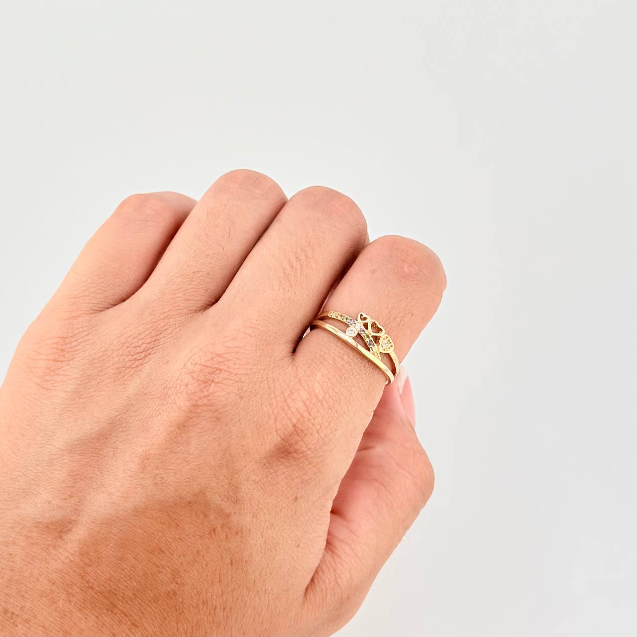 Anillo Corazones Ascendentes 2.3g / T7 1/4 Oro Amarillo 18K