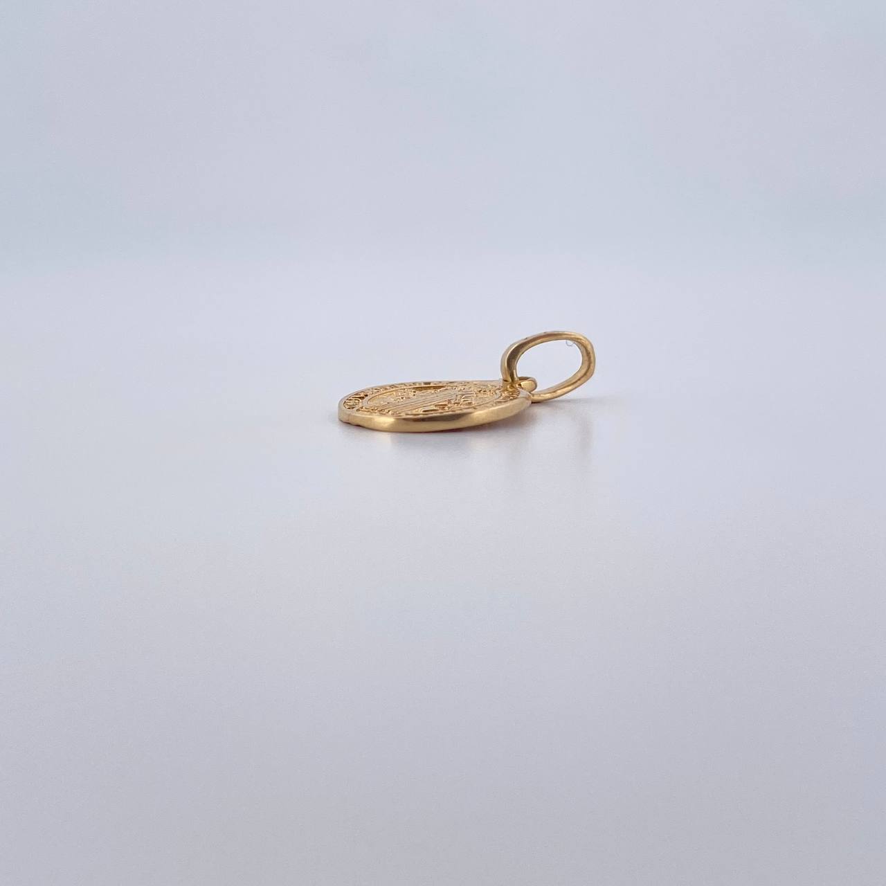 Dije San Benito 0.85gr / 1.7cm / Oro Amarillo 18K &