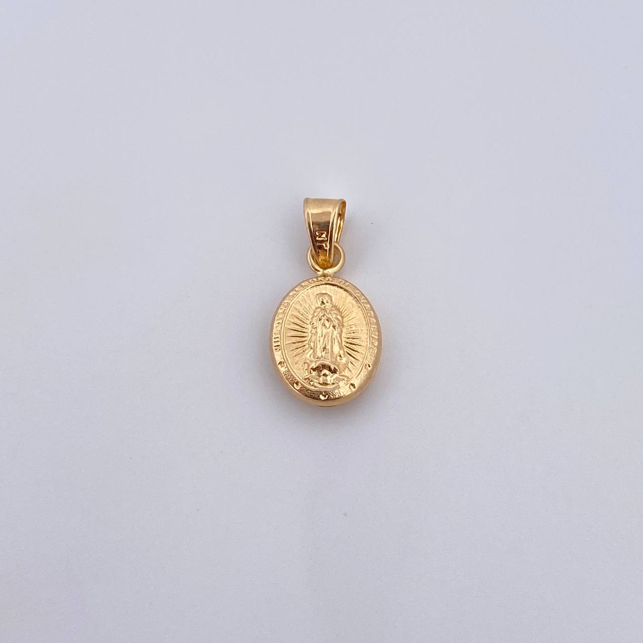 Dije Virgen Guadalupe 0.5gr / 1.8cm / Troquelado Oro Amarillo 18K &