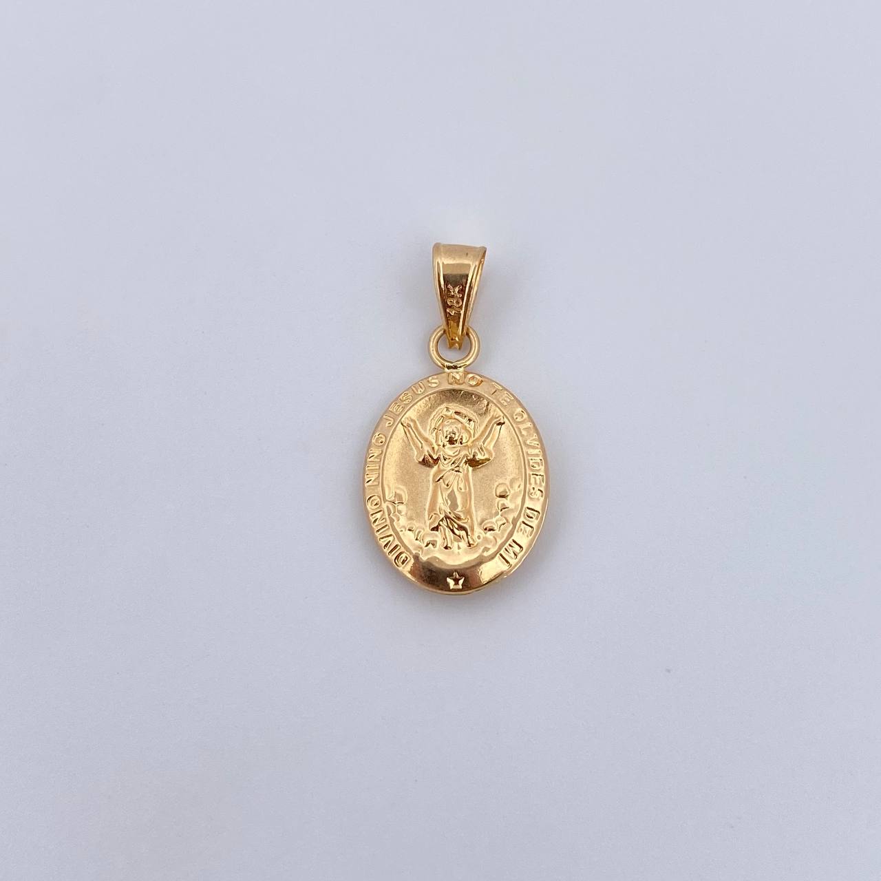 Dije Divino Niño 0.6gr / 2cm / Troquelado Oro Amarillo 18K &