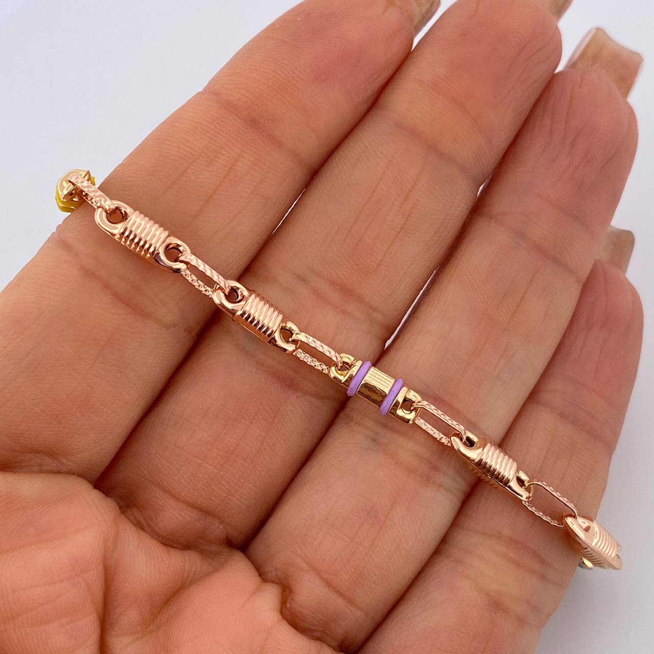 Pulso Rustico Barril 5.05gr / 21cm / Oro 18K &