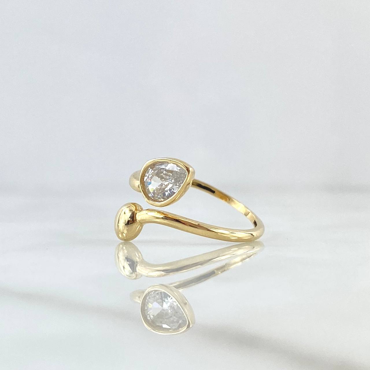 Anillo Gota Curva Bisel 2.45gr / T7 / Circones Blancos Oro Amarillo 18K *
