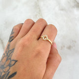 Anillo Silueta Trébol 1.6gr / T6 1/2 / Circones Blancos Oro Amarillo 18K